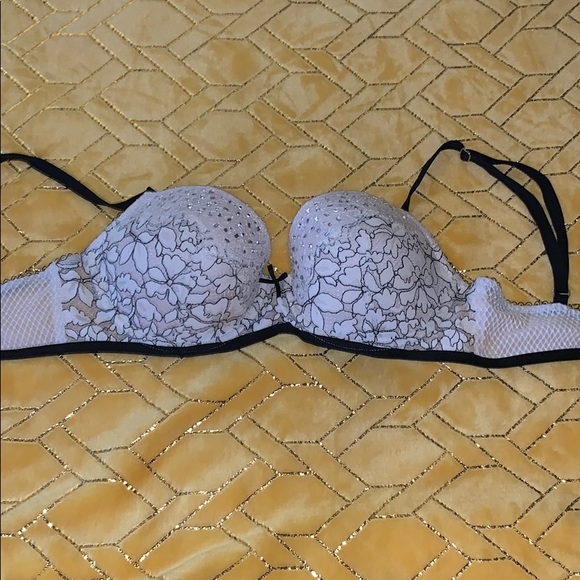 Victoria's Secret Other - Victoria’s Secret bra...